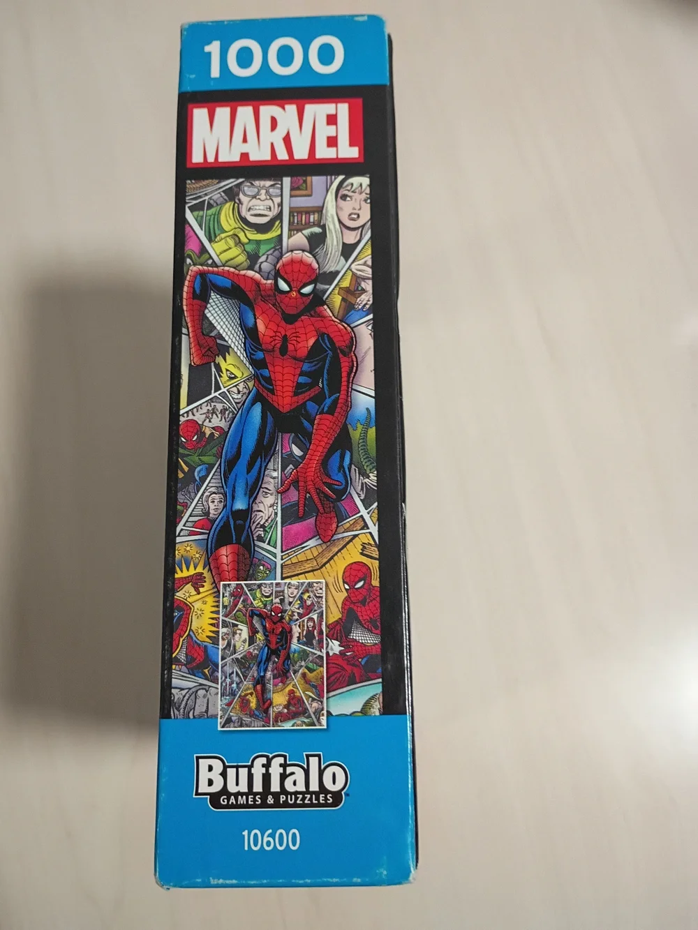 Marvel Spider-Man Comic Collage 1000-Piece Puzzle - Blue & Red
